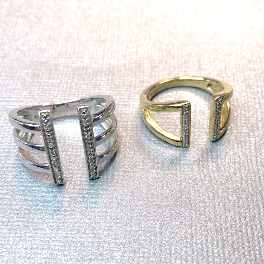 Geometric pair of diamond rings
